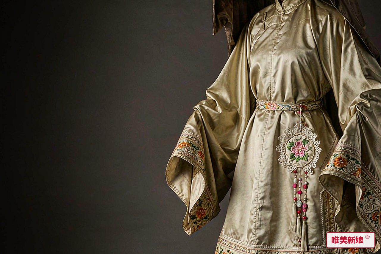 京族长衫斗笠婚服